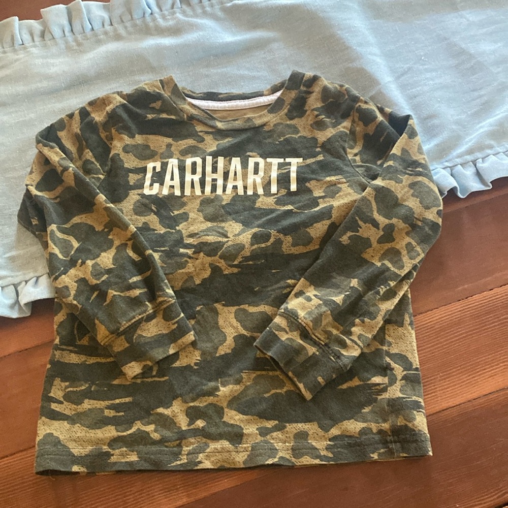Boys 3T camo carhartt long sleeve shirt